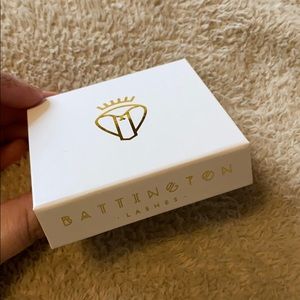 Battington Beauty Lashes 🛍